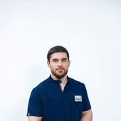 Умаров Хасан Микаилович, стоматолог-ортопед