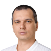 Гуньков Артем Сергеевич, офтальмолог