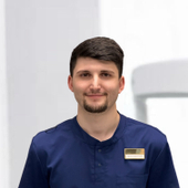 Муртазов Арслан Шахсинович, стоматолог-хирург