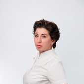 Лисицына Елена Владимировна, массажист