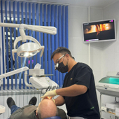 Капустяник Святослав Ярославович, стоматолог-хирург