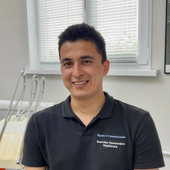 Курбонов Бахтиёр Намозович, стоматолог-терапевт