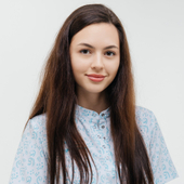 Клышова Алина Куанышевна, детский стоматолог