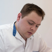 Власов Константин Викторович, стоматолог-терапевт