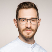 Макеев Артем Витальевич, пластический хирург