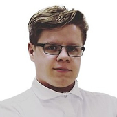 Толстогузов Владислав Владимирович, стоматолог-терапевт