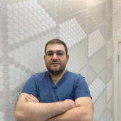 Согоян Ншан Оганесович, стоматолог-терапевт