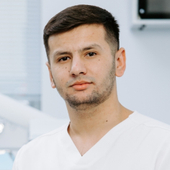 Юсупов Хушбахт Ильгамович, стоматолог-терапевт