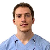 Акаразуев Тагир Геннадиевич, стоматолог-терапевт