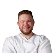 Тимофеев Роман Александрович, мануальный терапевт