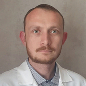 Батаев Олег Александрович, невролог