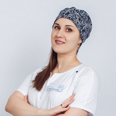 Ошлакова Дарья Евгеньевна, стоматолог-хирург