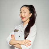 Ли Надежда Юрьевна, стоматолог-терапевт