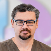 Кантарбаев Евгений Кадирович, вертебролог