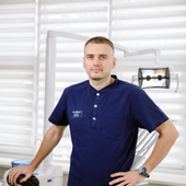 Безкровный Игорь Юрьевич, стоматолог-ортопед