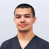 Хусаинов Анвар Фоатович, стоматолог-ортопед