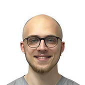 Домашин Глеб Георгиевич, стоматолог-терапевт