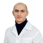 Юсупов Ражабилав Гаджимурадович, стоматолог-терапевт