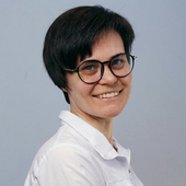 Седых Анна Юрьевна, стоматолог-терапевт