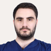 Арустамян Геворг Владимирович, стоматолог-хирург