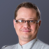 Орлов Дмитрий Юрьевич, сосудистый хирург