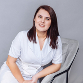 Добровольская Александра Николаевна, стоматолог-терапевт