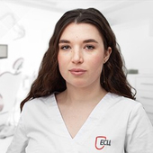 Омелькова Екатерина Андреевна, стоматологический гигиенист