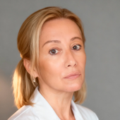 Елфимова Екатерина Леонидовна, стоматолог-терапевт