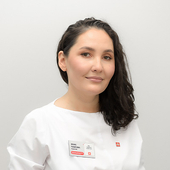 Родионова Жанна Рафисовна, стоматолог-терапевт
