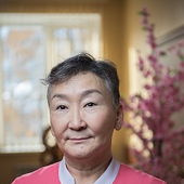 Санжуу Оюунбилэг, рефлексотерапевт