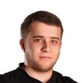 Азаматов Мурат Альбертович, стоматолог-терапевт