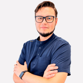 Сластников Дмитрий Денисович, ортопед