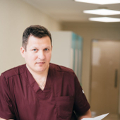 Злобин Игорь Александрович, стоматолог-терапевт
