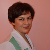 Серова Евгения Евгеньевна, стоматолог-терапевт