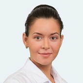 Балахонова Арина Олеговна, врач-косметолог