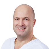 Смоляк Александр Валерьевич, стоматолог-ортопед