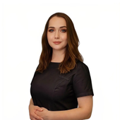 Ольт Анастасия Дмитриевна, стоматолог-терапевт