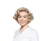 Апацкая Илона Валерьевна, стоматолог-терапевт