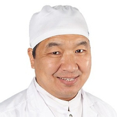 Замоев Евгений Сергеевич, стоматолог-хирург