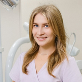 Ошукова Наталия Михайловна, стоматолог-терапевт