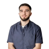 Беков Марат Сосланович, стоматолог-терапевт