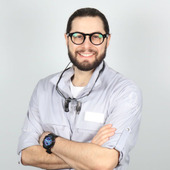 Приходько Виктор Александрович, стоматолог-хирург