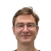 Кулинич Вадим Владиславович, стоматолог-хирург