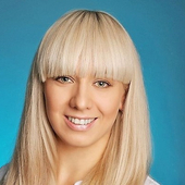 Меркулова Азалия Анатольевна, стоматолог-терапевт