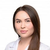 Динивова Альмира Акмурзаевна, стоматолог-терапевт