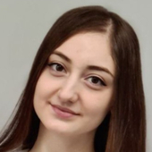 Алибекова Ума Магомедовна, стоматолог-терапевт