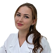 Шарова Ксения Александровна, врач-косметолог