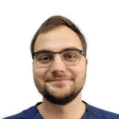 Поповцев Николай Сергеевич, офтальмолог