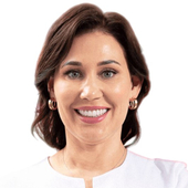 Некрасова Олеся Ильинична, стоматолог-терапевт