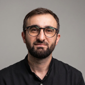 Альтемиров Амирбек Андарбекович, стоматолог-хирург